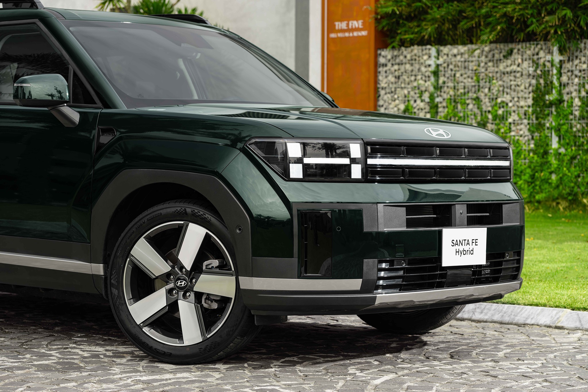 Hyundai Santa Fe Hybrid 11